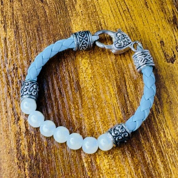 Vintage Faux Pearl & Baby Blue Leather Braided Bracelet Heart Lobster Clasp 4131 - Picture 7 of 10